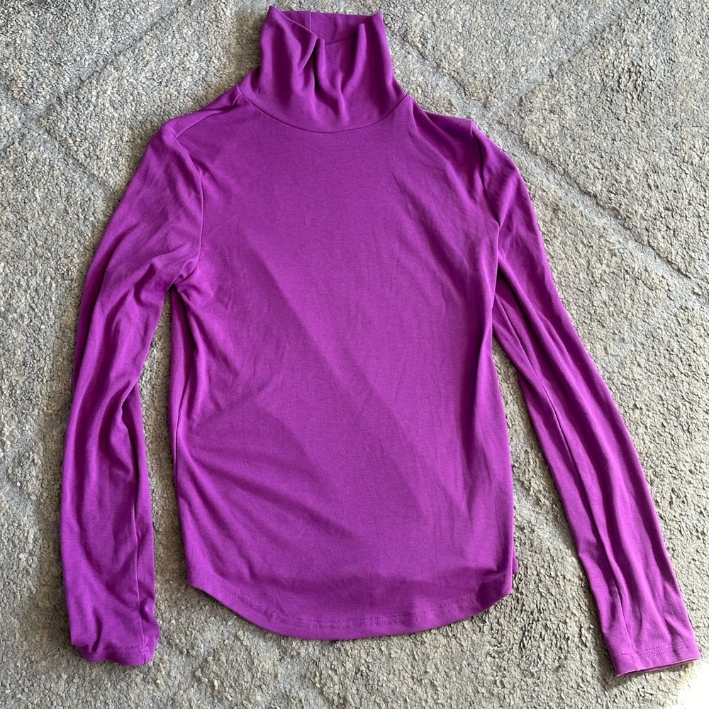 Pink turtleneck